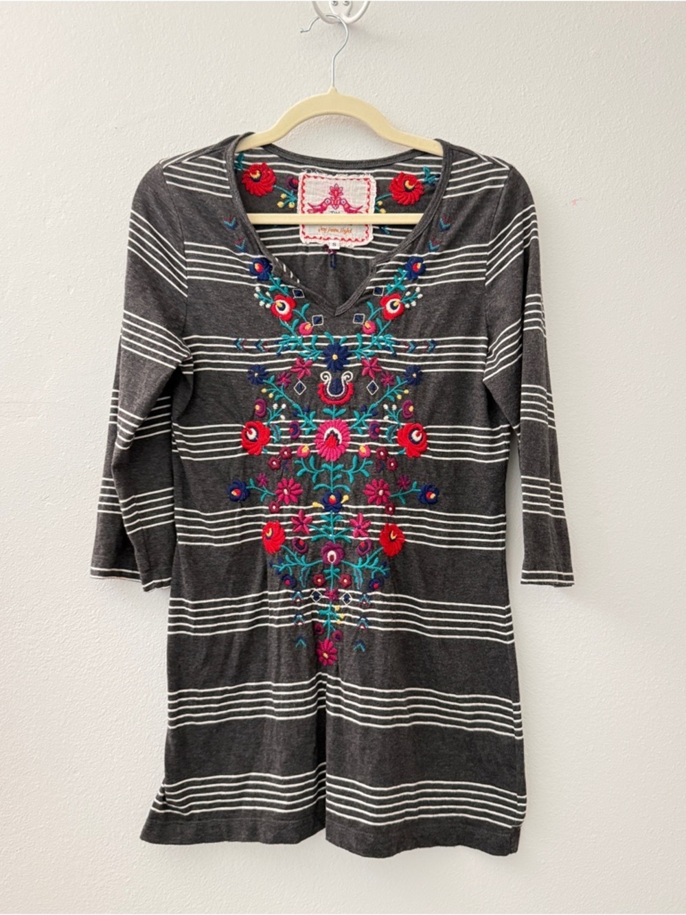 Johnny Was Charcoal Gray Striped Tunic with Multicolor Floral Embroidery Small